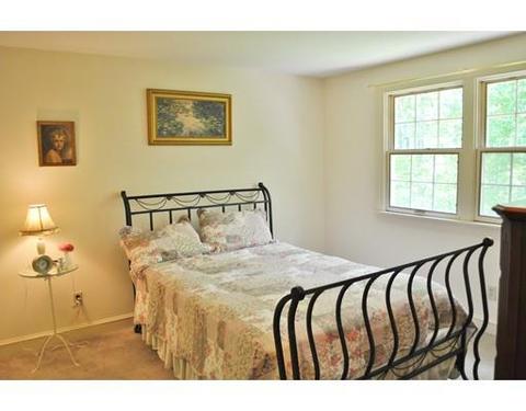 10 Apache Rd, Nashua, NH 03063 photo 20