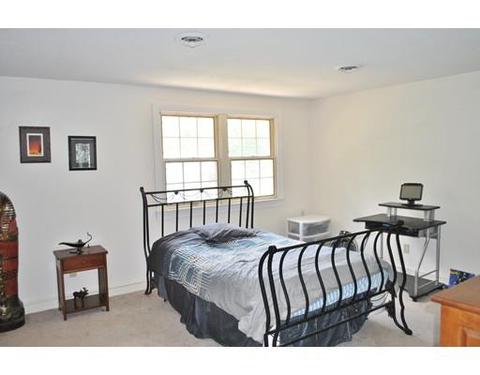 10 Apache Rd, Nashua, NH 03063 photo 21