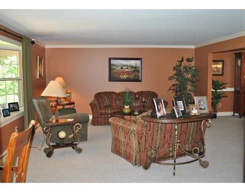 10 Apache Rd, Nashua, NH 03063 photo 7
