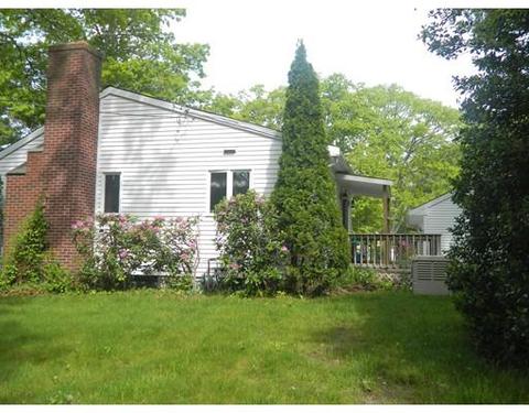 19 Elmwood St, Wareham, MA 02571 photo 3