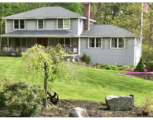9 Berkeley St, Pelham, NH 03076 photo 1