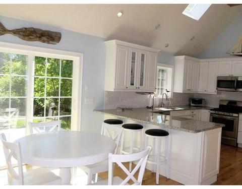 68 Smith St, West Harwich, MA 02671 photo 4