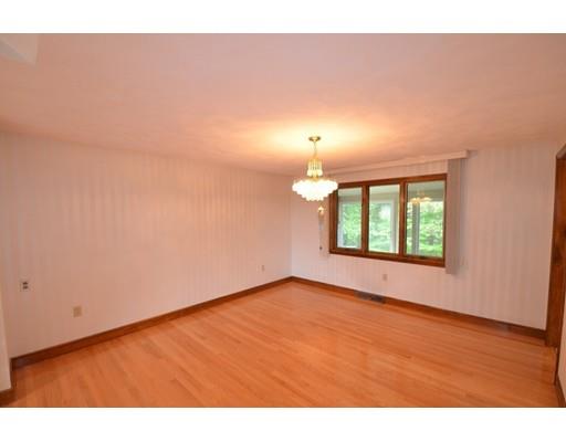 4 Seminole Rd, Canton, MA 02021 photo 19