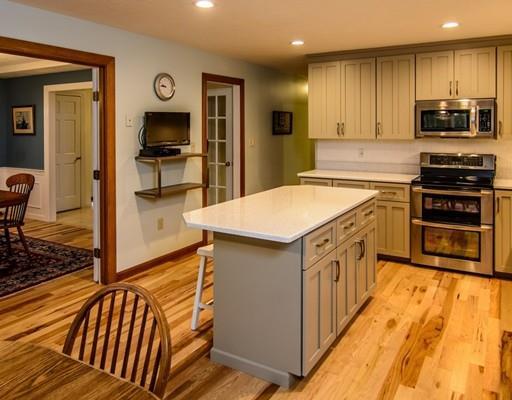  10 Longfellow Rd, Westborough, MA 01581 photo 8