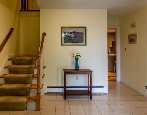  10 Longfellow Rd, Westborough, MA 01581 photo 4