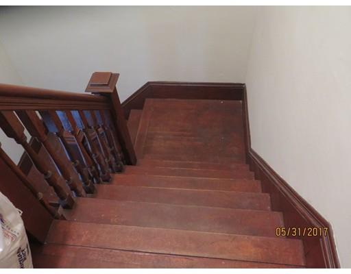 24 Windham St, Worcester, MA 01604 photo 14