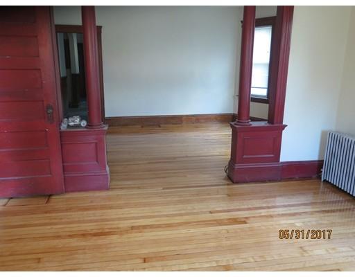 24 Windham St, Worcester, MA 01604 photo 6