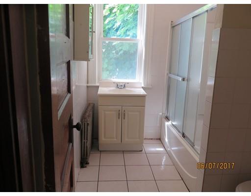 24 Windham St, Worcester, MA 01604 photo 18
