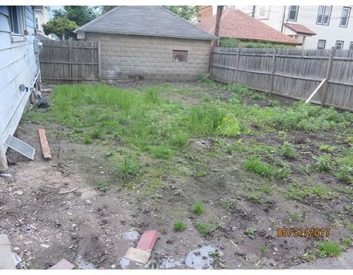 24 Windham St, Worcester, MA 01604 photo 3