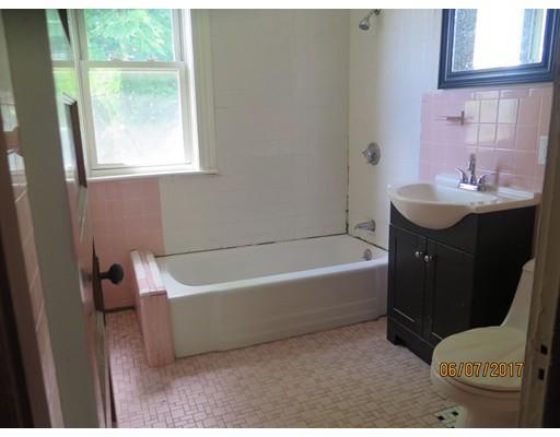 24 Windham St, Worcester, MA 01604 photo 17