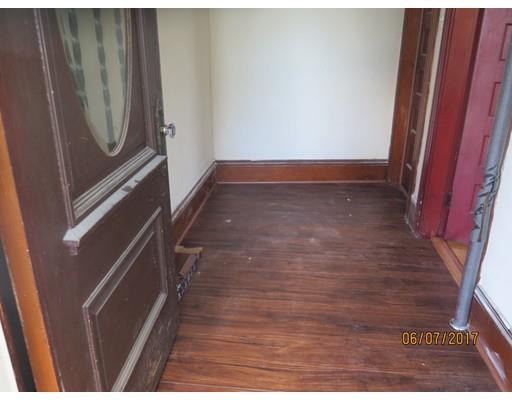 24 Windham St, Worcester, MA 01604 photo 20