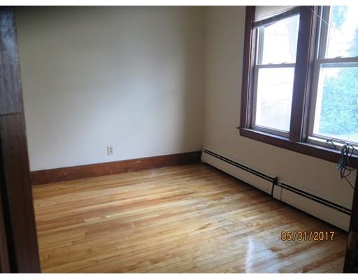 24 Windham St, Worcester, MA 01604 photo 10