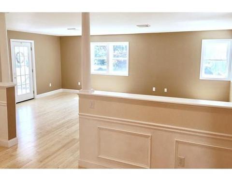 23 Elmwood St, Wareham, MA 02571 photo 5
