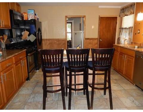 133 Draper, Springfield, MA 01108 photo 2