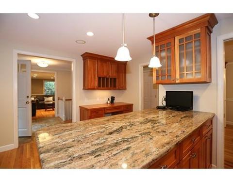 15 Laurel Cir, Needham, MA 02492 photo 11