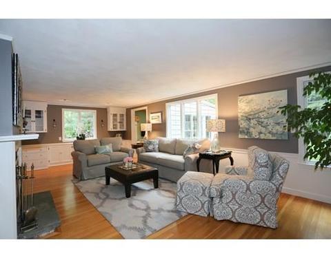 15 Laurel Cir, Needham, MA 02492 photo 18