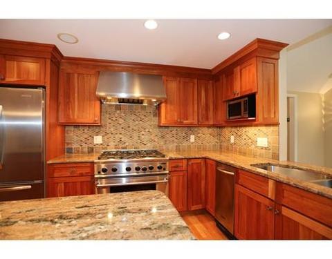 15 Laurel Cir, Needham, MA 02492 photo 10