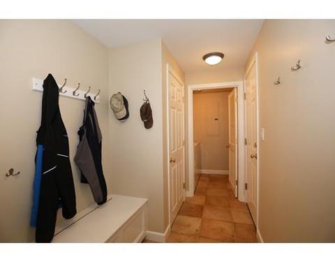 15 Laurel Cir, Needham, MA 02492 photo 6