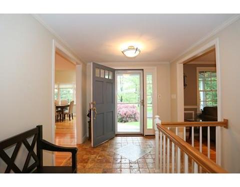 15 Laurel Cir, Needham, MA 02492 photo 5