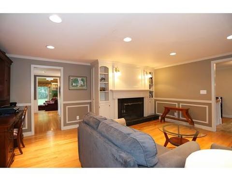 15 Laurel Cir, Needham, MA 02492 photo 17
