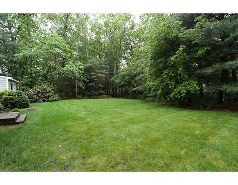15 Laurel Cir, Needham, MA 02492 photo 28