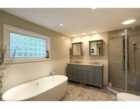 15 Laurel Cir, Needham, MA 02492 photo 22