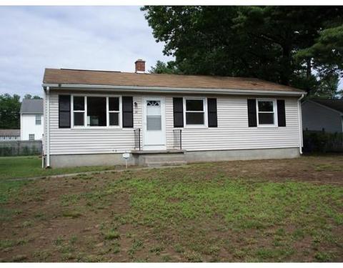 34 Berard Cir, Springfield, MA 01128 photo 1