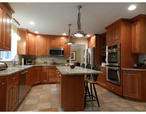 109 Garden St, Needham, MA 02492 photo 9