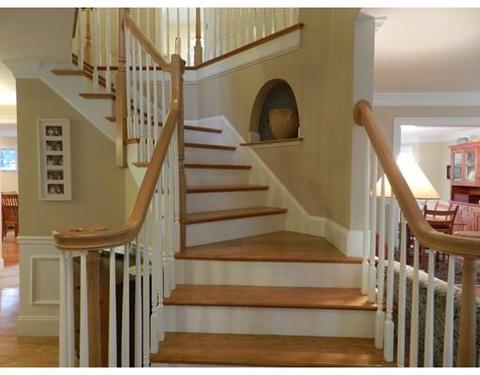109 Garden St, Needham, MA 02492 photo 2