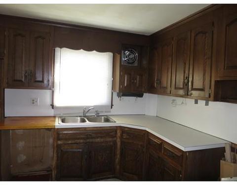 12 Ogden St, Springfield, MA 01151 photo 6