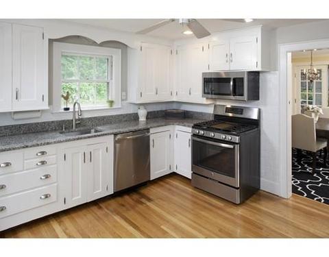 9 Sanborn Rd, Hingham, MA 02043 photo 3