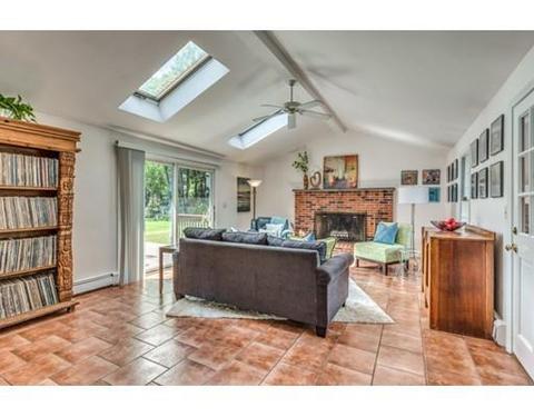 106 Red Gate Ln, Reading, MA 01867 photo 15
