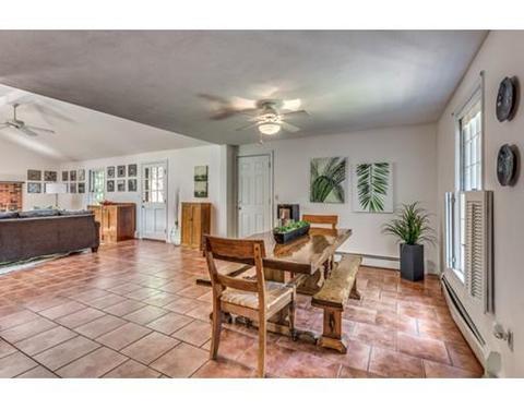 106 Red Gate Ln, Reading, MA 01867 photo 13