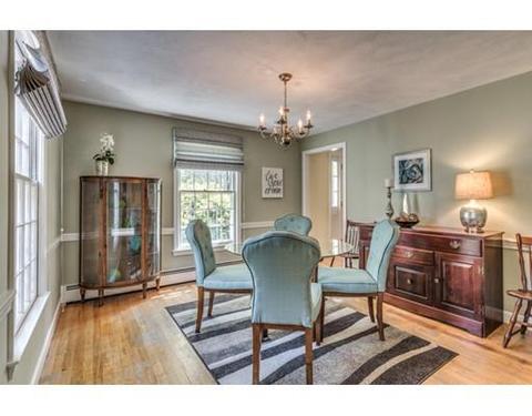 106 Red Gate Ln, Reading, MA 01867 photo 9
