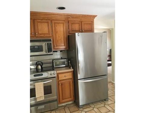 542 Ware St, Mansfield, MA 02048 photo 3