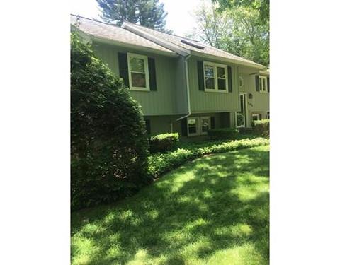 542 Ware St, Mansfield, MA 02048 photo 2