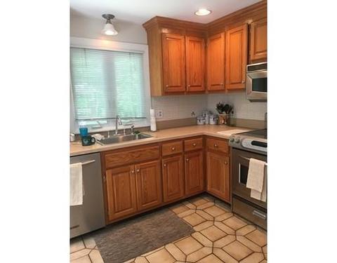 542 Ware St, Mansfield, MA 02048 photo 5