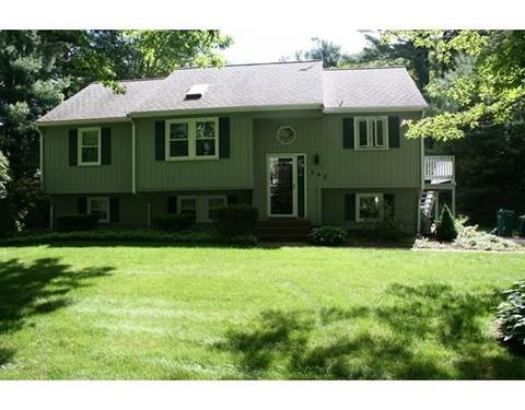 542 Ware St, Mansfield, MA 02048 photo 1