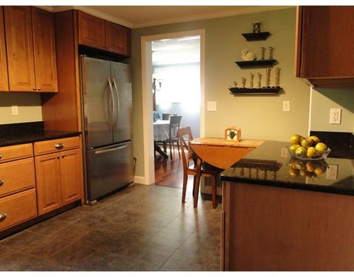 59 Davis Rd, Methuen, MA 01844 photo 3