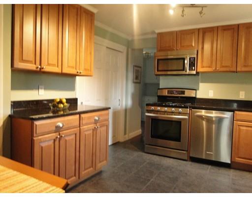 59 Davis Rd, Methuen, MA 01844 photo 2