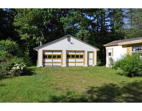 9 Wyman St, Webster, MA 01570 photo 2