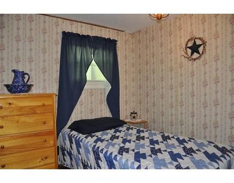 9 Wyman St, Webster, MA 01570 photo 11