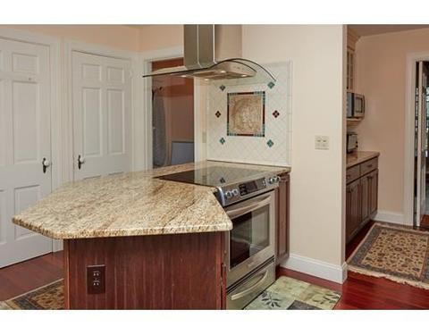 663 Madison St, Fall River, MA 02720 photo 7