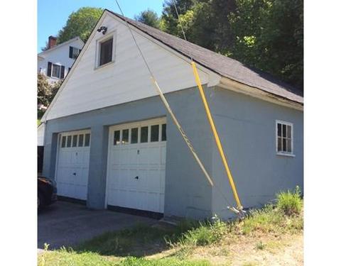 119 East St, Ware, MA 01082 photo 2