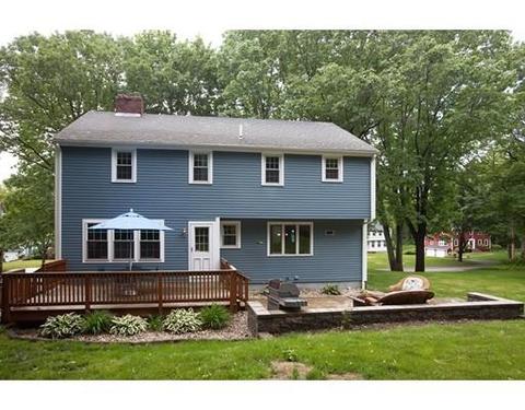 34 Park Cir, Hingham, MA 02043 photo 2