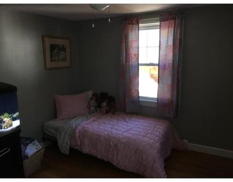 114 Oklahoma St, Springfield, MA 01104 photo 8