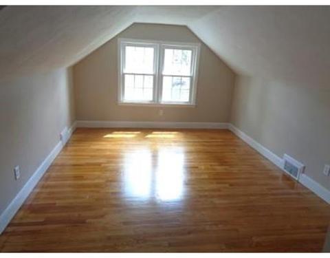 105 Old Brk, Springfield, MA 01118 photo 12