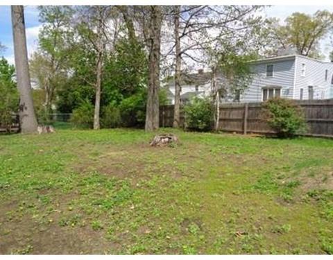 105 Old Brk, Springfield, MA 01118 photo 3