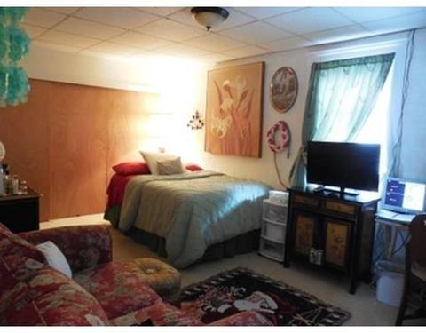 51 Everard St, Worcester, MA 01605 photo 6