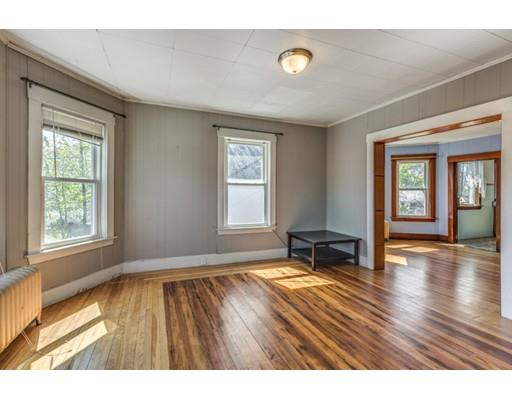 202 Washington St, Gloucester, MA 01930 photo 5